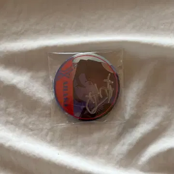 아라키 캔뱃지 사인 포함