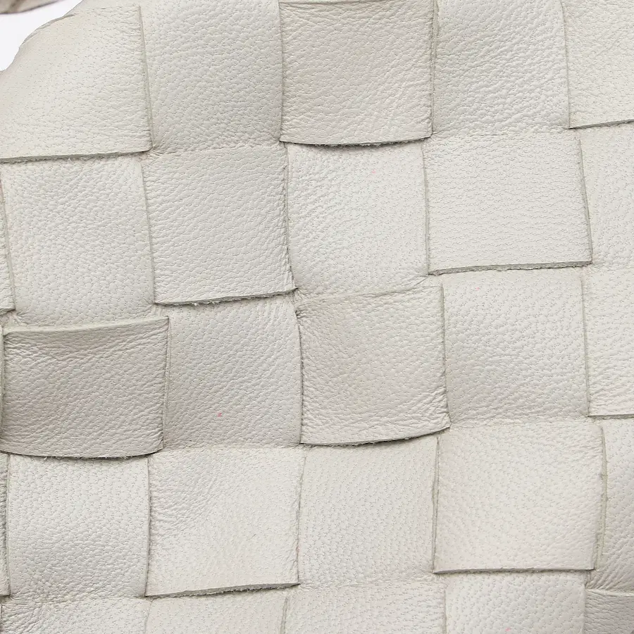 宝缇嘉（Bottega Veneta）Jodie包 糖果色