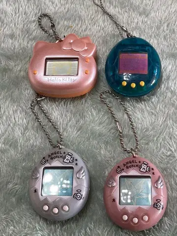 헬로키티 & 엔젤 포치 디지털 반려동물 1997년제