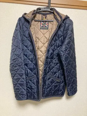 LAVENHAM 네이비 퀼팅 자켓