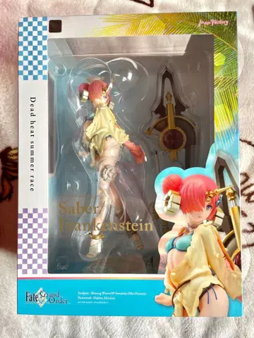 Fate/Grand Order 세이버/프랑켄슈타인 피규어
