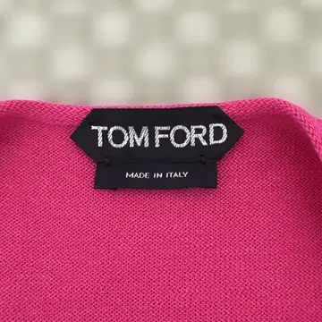 톰 포드 핑크 긴팔 상의