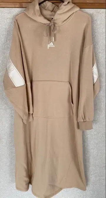 adidas 후드 부착 베이지 원피스