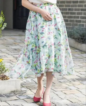 새상품 미사용 로즈 티아라 그린 스커트 3XL