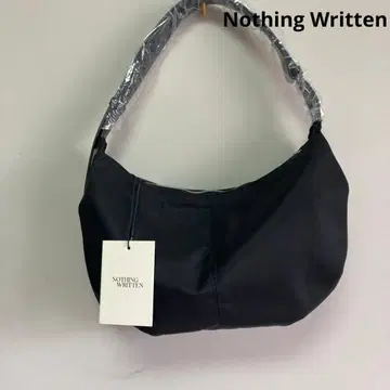 Nothing Written 언더 암백 크로스 바디백 블랙
