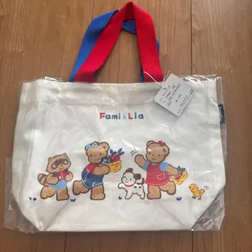 파밀리아 토트백