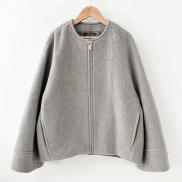 2024AW NOBLE MTR 숏 케이프 블루종 베이지 38