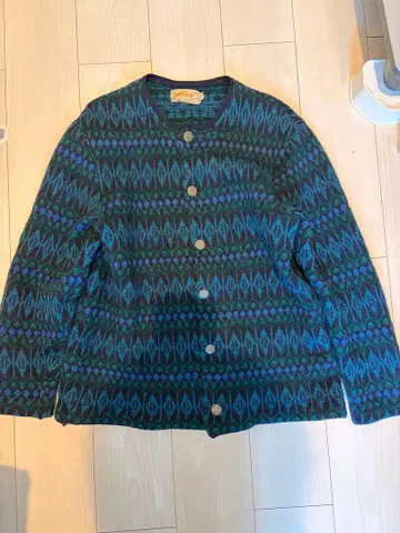 북유럽 노르딕 무늬 램스울 가디건 스웨덴 제