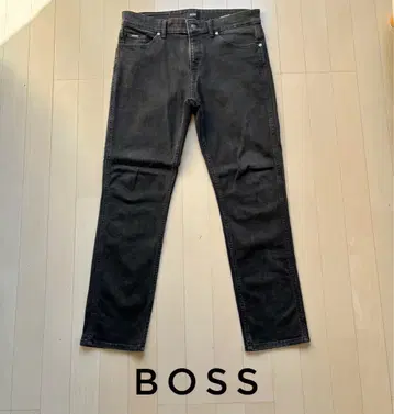 BOSS 스트레치 블랙 데님 사이즈 32
