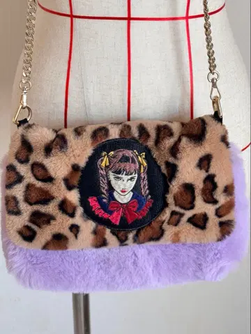 HEIHEI 헤이헤이 시미즈 씨 콜라보 레오파드 무늬 보라색 퍼 숄더백