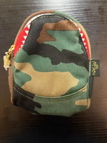 카모플라쥬 샤크 디자인 코인 케이스