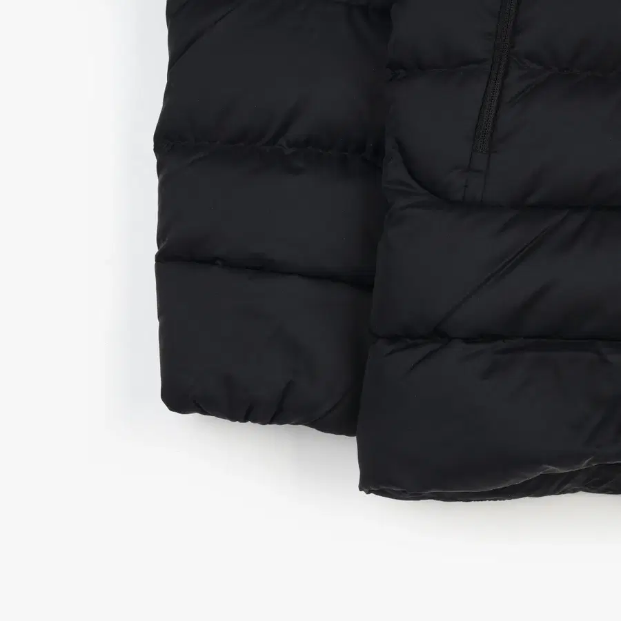 [S]始祖鸟（Arc'teryx）Thorium夹克 黑色