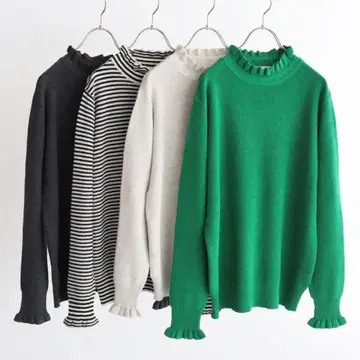 츠무구 랜덤 리브 니트 프릴 하이넥 네이비 색상