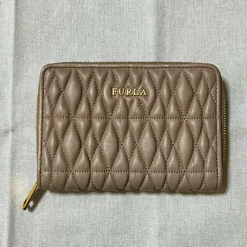 FURLA 훌라 퀼팅 지갑 2단 접이식