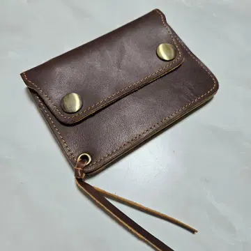 새상품 숏 트래커 지갑 소가죽 다크 브라운