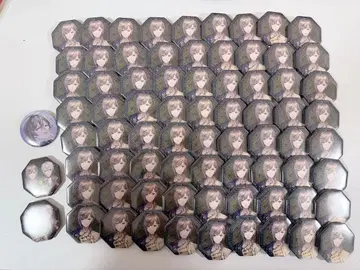 니지산지 카나에 캔뱃지 75개