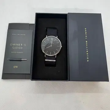 Daniel Wellington 블랙 손목시계