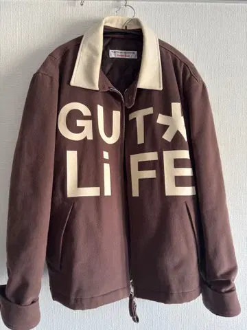 The museum visitor GUT LIFE WORKJACKET