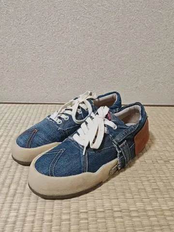 디자인 샘플 신발 / 미발매 모델 / 사이즈 285mm