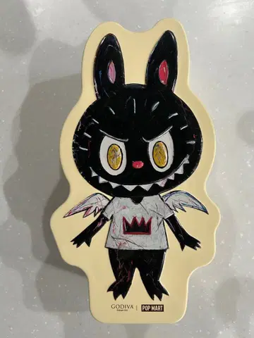 GODIVA x 팝마트 러브브 캔만