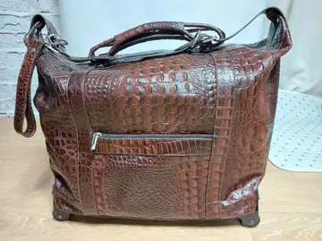 브라운 크로커다일 패턴 여행 가방 4륜 타입 이탈리아제