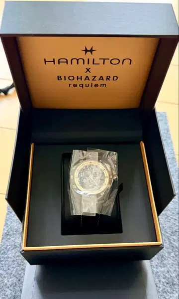 HAMILTON x 바이오하자드 Requiem watch