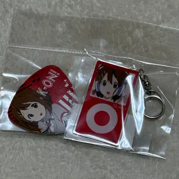 케이온! 아크릴 키링 캔뱃지 히라사와 유이