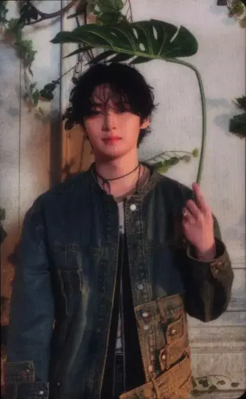 StrayKids 초회 한정판 A LeeKnow Hollow 화이트