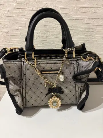 사만사 베가 프릴 도트 미니 백