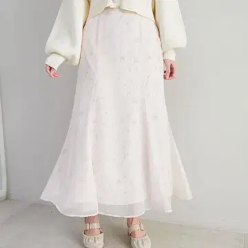 MAJESTIC LEGON 시어 머메이드 플라워 스커트