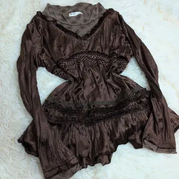 NEO 모리걸 00s vintage 브라운 프릴 레이어드 스타일 상의