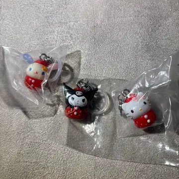 산리오 메지루시 액세서리 딸기 우사하나 키티