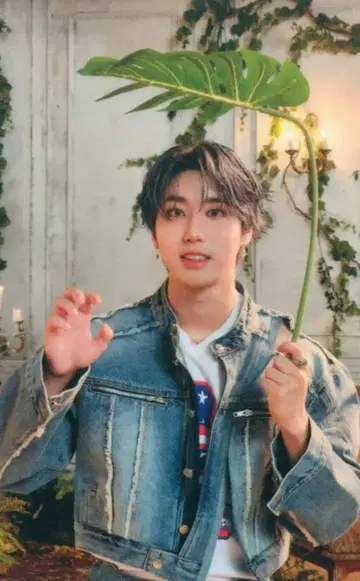 StrayKids 초회 한정판 A HAN Hollow 화이트