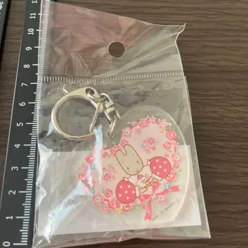 미개봉 마론 크림 아크릴 키링 하트 2018년