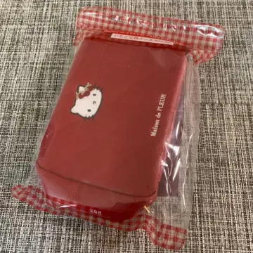 Maison de FLEUR x HELLO KITTY 딸기 보물 케이스
