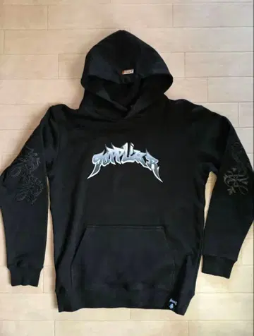 A'GEM x Supplier 그래피티 로고 소매 자수