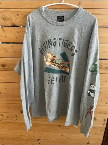 리얼맥코이 롱 T 플라잉 타이거