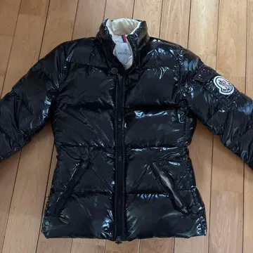 MONCLER 블랙 다운 자켓
