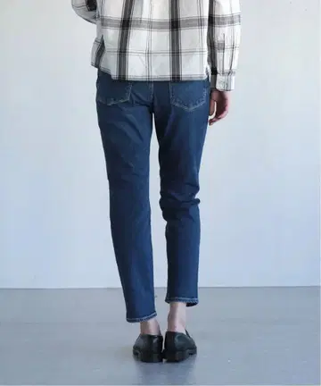 DGM Domingo 11oz 스트레치 앵클 데님