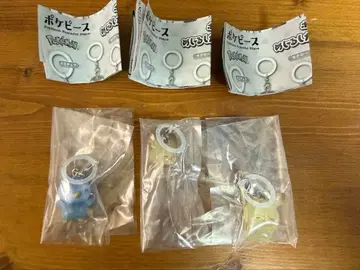 포켓피스 메지루시 가챠 마스코트 팽도리 피츄 피카츄