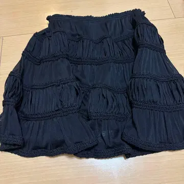 장 폴 고티에 스커트