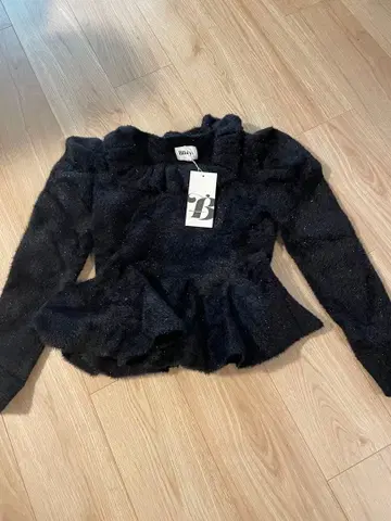 bibiy. LISA 페퍼라무 탑