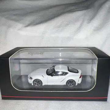 Kyosho 1/64 도요타 GR 수프라 화이트 KS07110W