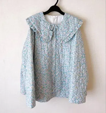 H&M 꽃무늬 프릴 카라 퀼팅 블라우스 퀼팅 자켓 Zara