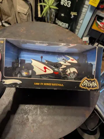 배트맨 1966 TV 시리즈 배트사이클과 사이드카 배트모빌