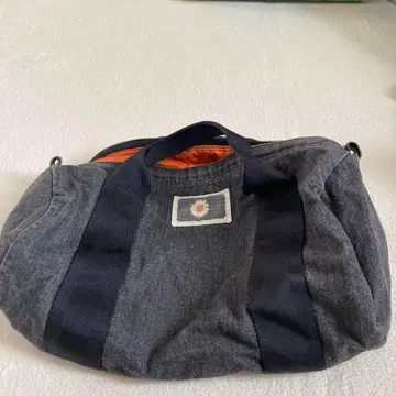 Pink House 블랙 데님 소재의 퀼팅 복조리백