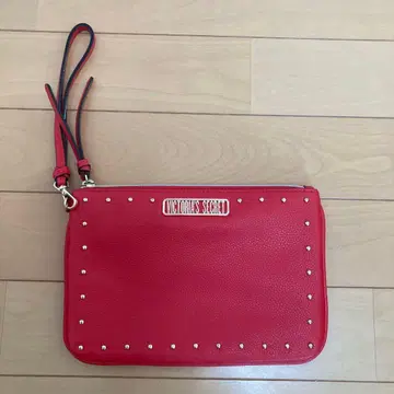 빅토리아 시크릿 스터드 장식 레드 파우치