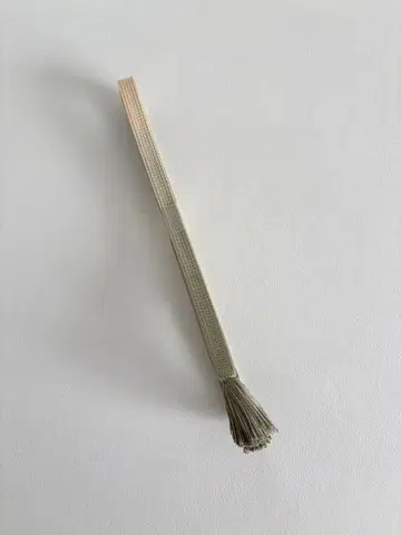 버들색 x 스킨 컬러 연어색 평조 꼬임 술 실크 허리띠