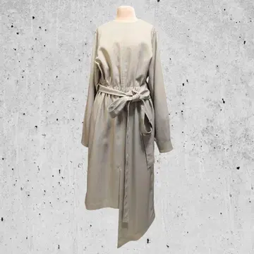 컨디션 최상 HYKE 원피스 벨티드 비대칭 사이즈 2 베이지 계열