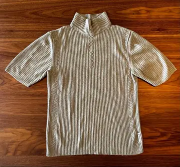 ARMANI JEANS 하이넥 울 니트 반팔